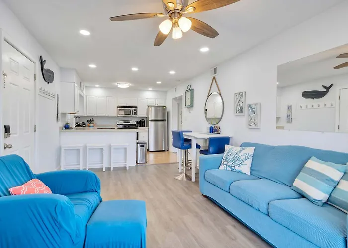 North Oc On Newport Bay Dr *